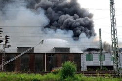 Lagerhallenbrand in Witten