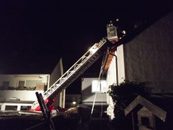 Dachstuhlbrand nach Blitzeinschlag