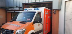 Verletzte Person auf der Straße