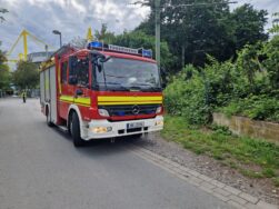 Person hinter Tür 2.OG Dyspnoe